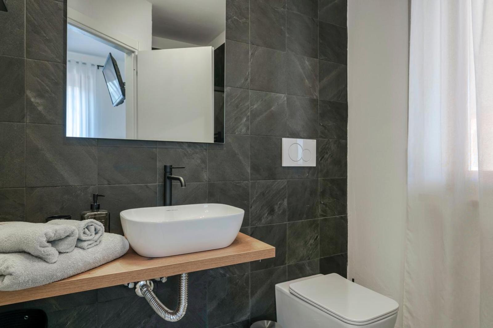 Roka House Lägenhet Peschiera del Garda Exteriör bild