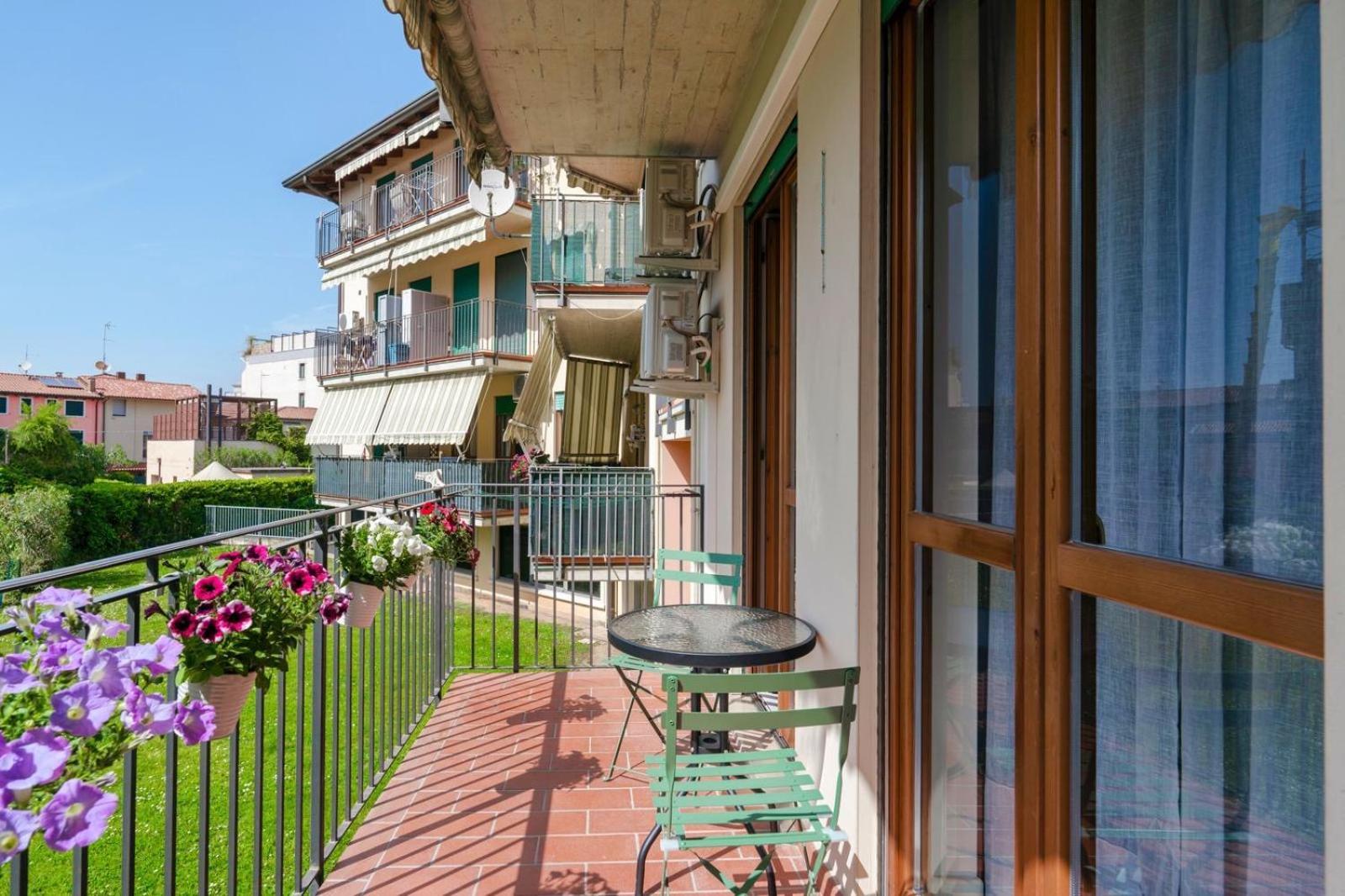 Roka House Lägenhet Peschiera del Garda Exteriör bild